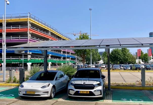 Voorbeeld solar carpark